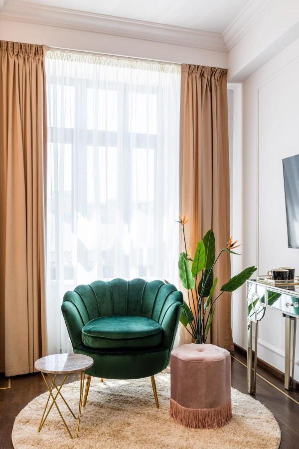 Holt Old Town One Bedroom Apartments Bucarest Extérieur photo